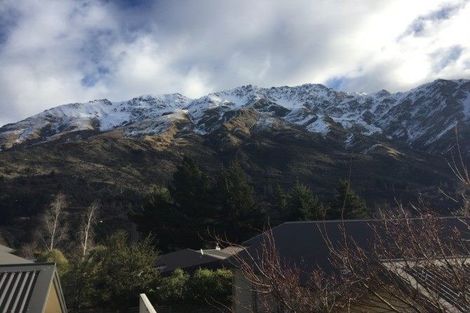 Photo of property in 13a Redfern Terrace, Arthurs Point, Queenstown, 9371