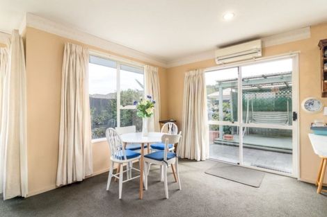 Photo of property in 1/6 Innisfree Place, Northwood, Christchurch, 8051