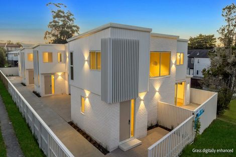 Photo of property in 318 Swanson Road, Henderson, Auckland, 0610