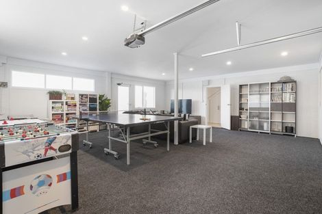 Photo of property in 104 Aberdeen Road, Campbells Bay, Auckland, 0620