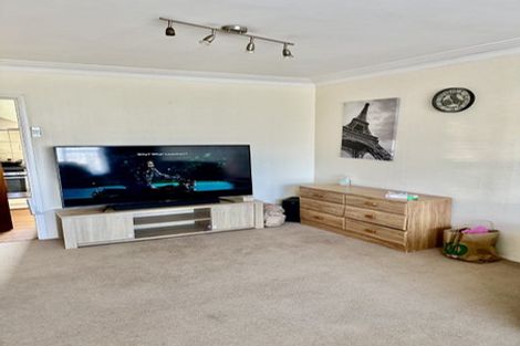 Photo of property in 2/10 Paton Avenue, Papatoetoe, Auckland, 2025