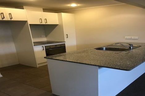 Photo of property in 145 Hutchinsons Road, Bucklands Beach, Auckland, 2014