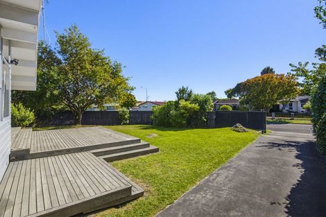 Photo of property in 32 Sylvan Avenue, Waikanae, 5036