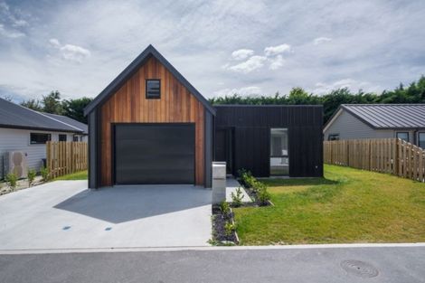 Photo of property in 7 Bathans Lane, Lake Hayes, Queenstown, 9304