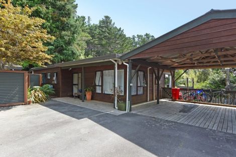 Photo of property in 92c Kamahi Street, Stokes Valley, Lower Hutt, 5019