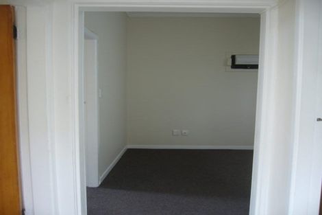 Photo of property in 26 Macdonald Crescent, Te Aro, Wellington, 6011