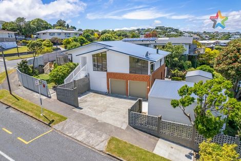 Photo of property in 4 Protea Street, Maungaraki, Lower Hutt, 5010