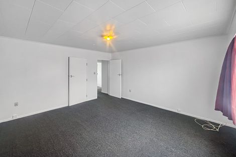 Photo of property in 2/404 Gloucester Street, Taradale, Napier, 4112