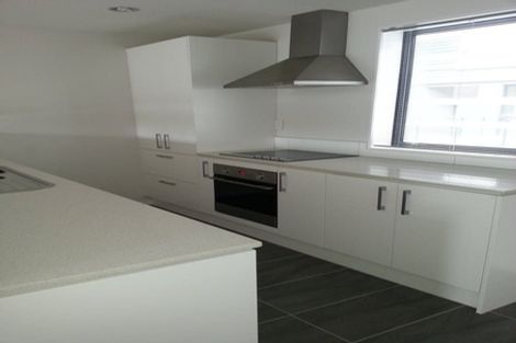 Photo of property in 2/10 Silver Moon Road, Albany Heights, Auckland, 0632