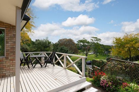 Photo of property in 37 Amanda Avenue, Dinsdale, Hamilton, 3204