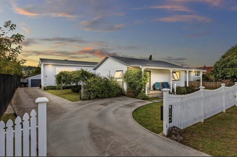 Photo of property in 11 Maude Street, Riverhead, 0820