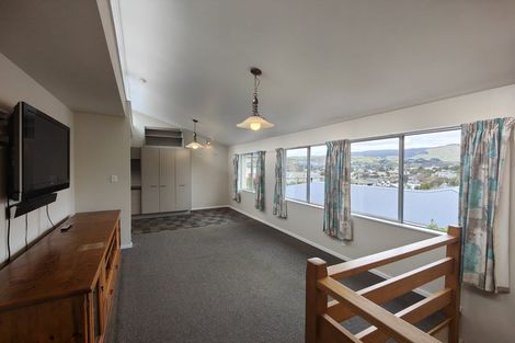Photo of property in 1/71 Larsen Crescent, Tawa, Wellington, 5028