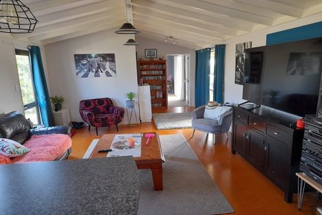 Photo of property in 70 Dixie Street, Te Horo Beach, Otaki, 5581