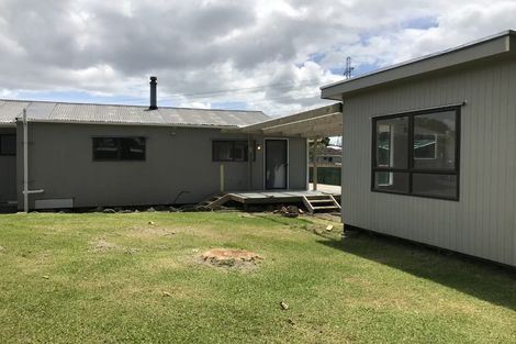 Photo of property in 47 Flat Bush Road, Clover Park, Auckland, 2023