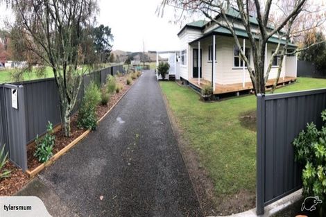 Photo of property in 8 Johnson Street, Waipawa, 4210