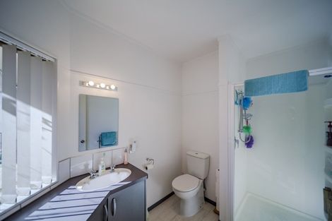 Photo of property in 10 Amanda Place, Mayfair, Hastings, 4122