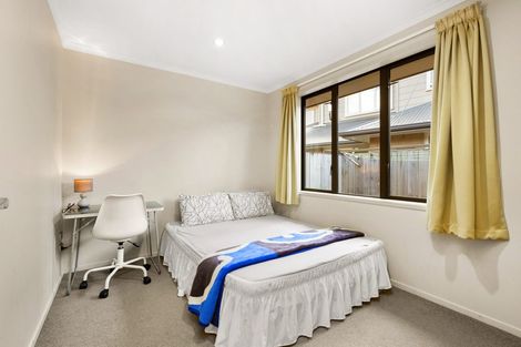 Photo of property in 2/31 Jones Crescent, Melville, Hamilton, 3206