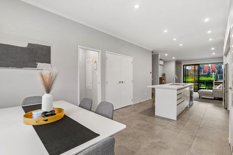 Photo of property in 6 Kapia Road, Westgate, Auckland, 0614