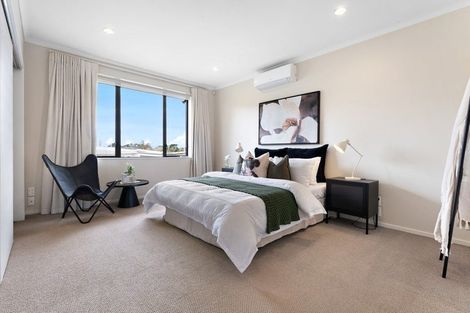 Photo of property in 73 Sunnybrae Road, Hillcrest, Auckland, 0627