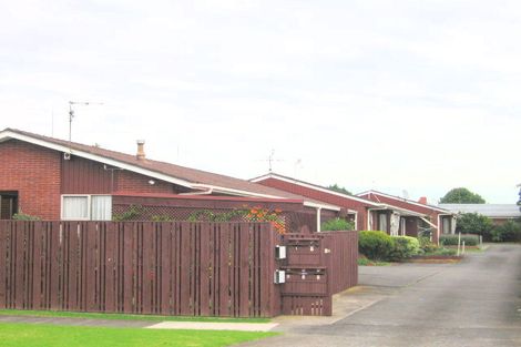 Photo of property in 4/18 Omana Road, Papatoetoe, Auckland, 2025