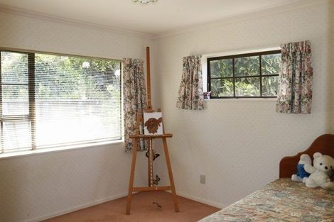 Photo of property in 28 Parkes Avenue, Saint Johns Hill, Whanganui, 4501