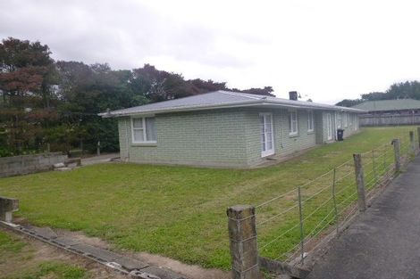 Photo of property in 1/52 Cruickshank Road, Clouston Park, Upper Hutt, 5018