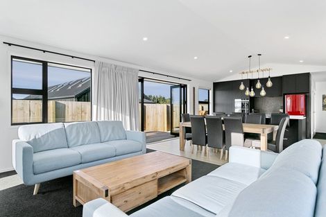 Photo of property in 19 Maru Terrace, Wharewaka, Taupo, 3330