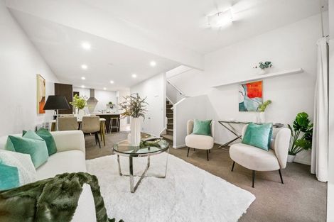 Photo of property in 3/206 Manuka Road, Bayview, Auckland, 0629