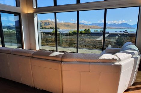 Photo of property in 16 Mistake Drive, Lake Tekapo, 7999