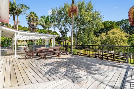 Photo of property in 1539 State Highway 16, Helensville, 0875