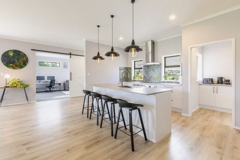 Photo of property in 2a Elm Place, Waipukurau, 4284