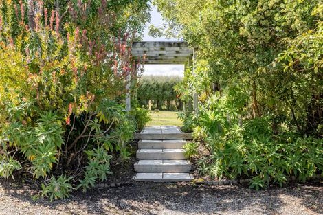 Photo of property in 770 Cape Palliser Road, Whangaimoana, Featherston, 5772