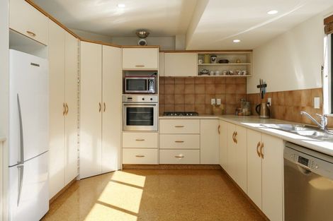 Photo of property in 1 Kips Way, Rangatira Park, Taupo, 3330