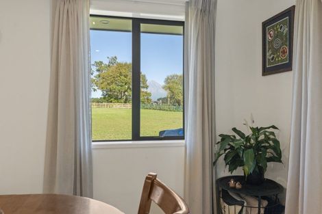 Photo of property in 66e Flint Road, Stratford, 4332