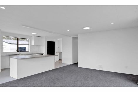 Photo of property in 17 Keighleys Road, Bromley, Christchurch, 8062