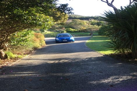 Photo of property in 19 Willowbank Road, Tawa, Wellington, 5028