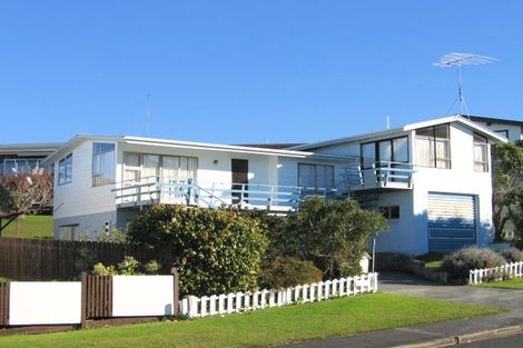 Photo of property in 18 Mariners Grove, Algies Bay, Warkworth, 0920