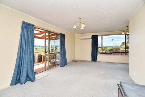 Photo of property in 9 Oxford Street, Waikari, 7420