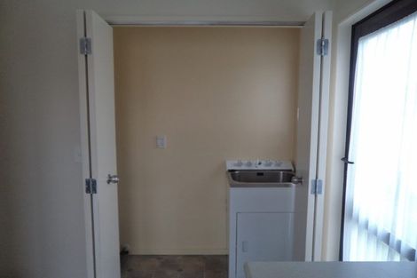 Photo of property in 7a Ross Crescent, Orewa, 0931