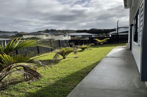 Photo of property in 3 Kahu Close, Orewa, 0931