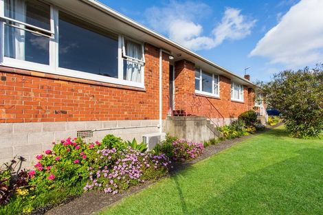 Photo of property in 2/108 Saint Johns Road, Saint Johns, Auckland, 1072