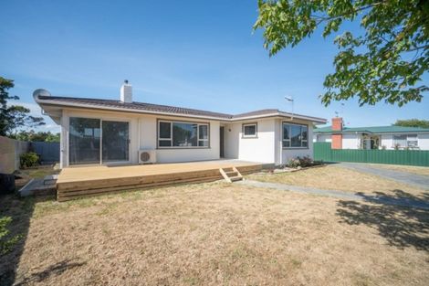 Photo of property in 26 Battersea Place, Roslyn, Palmerston North, 4414