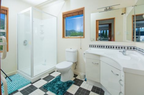 Photo of property in 29b Beach Road, Waikawa, Picton, 7220