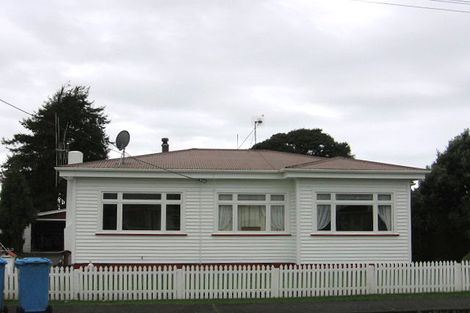 Photo of property in 14 Worcester Street, Levin, 5510