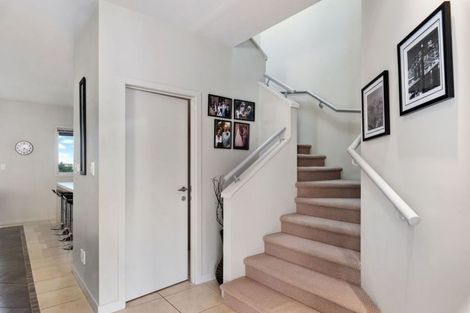 Photo of property in Point Ridge, 16/130 Gills Road, Albany Heights, Auckland, 0632