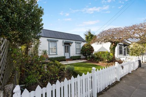 Photo of property in 147a Holly Road, St Albans, Christchurch, 8014