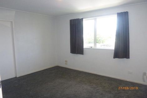 Photo of property in 3/56 Flanshaw Road, Te Atatu South, Auckland, 0610