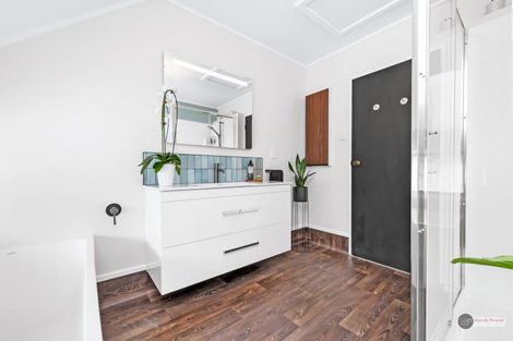 Photo of property in 9 Colin Grove, Hutt Central, Lower Hutt, 5010