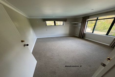 Photo of property in 6 David Beattie Place, Chatswood, Auckland, 0626