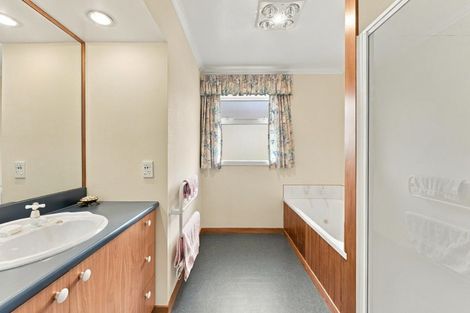 Photo of property in 18 Kennedy Road, Fairfield, Dunedin, 9018